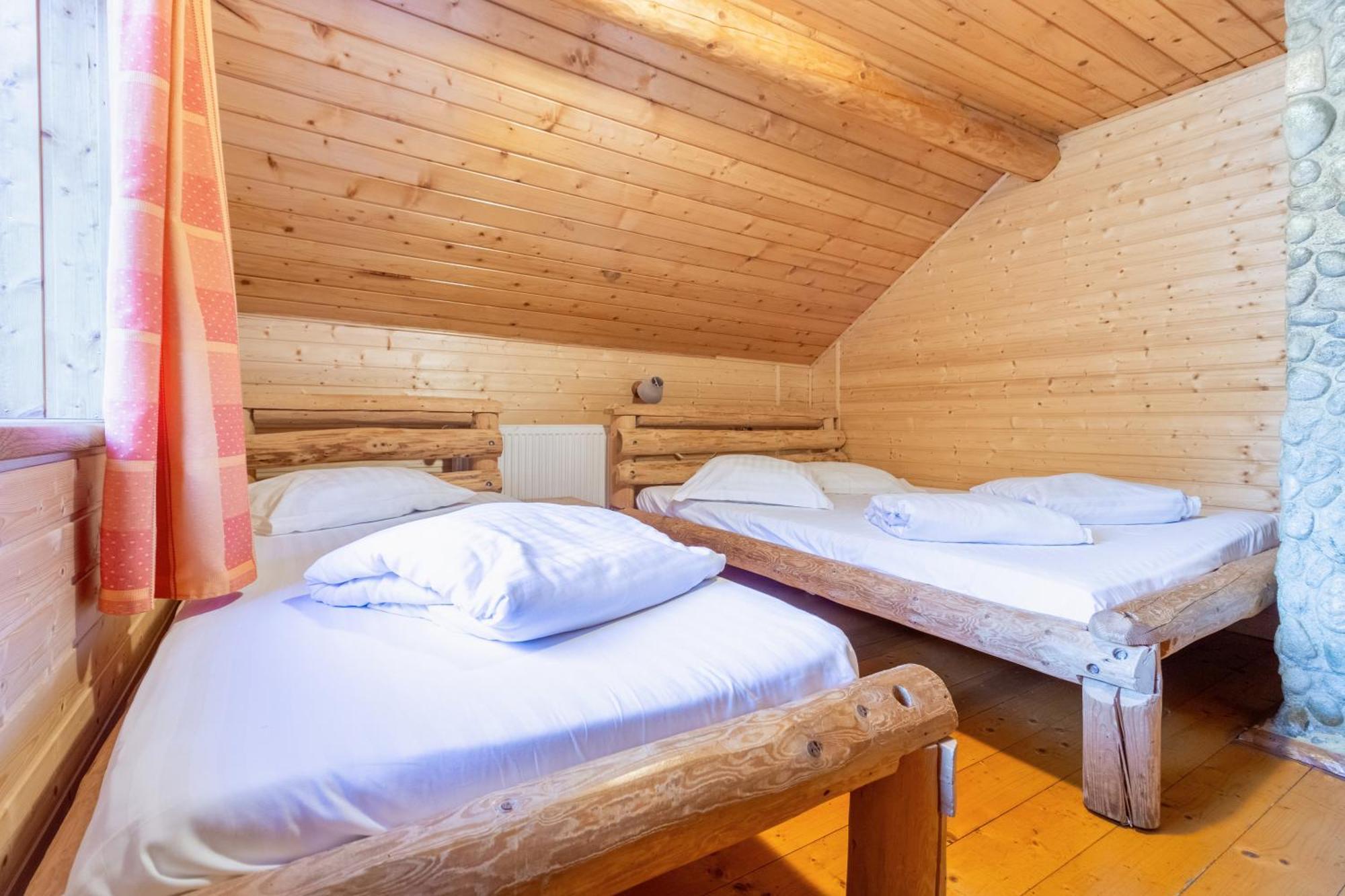 Cabana Baciu Zărneşti Exterior foto