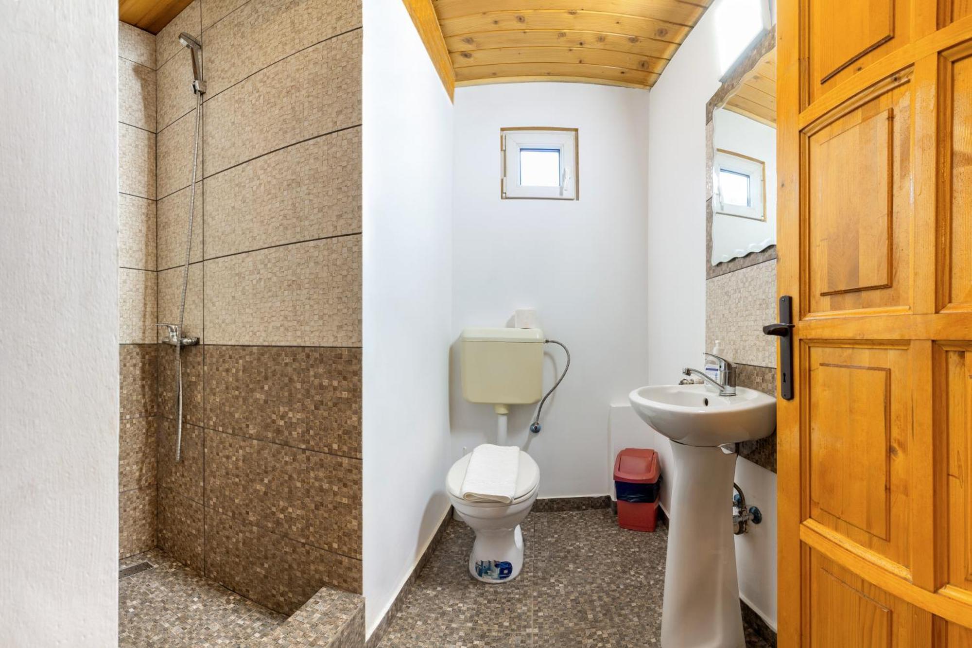 Cabana Baciu Zărneşti Exterior foto
